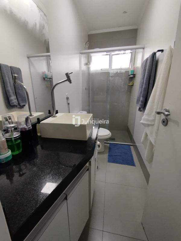 Apartamento à venda no Portal das Flores, 2 quartos, 1 vaga, no bairro Jardim Caxambu em Piracicaba - SP