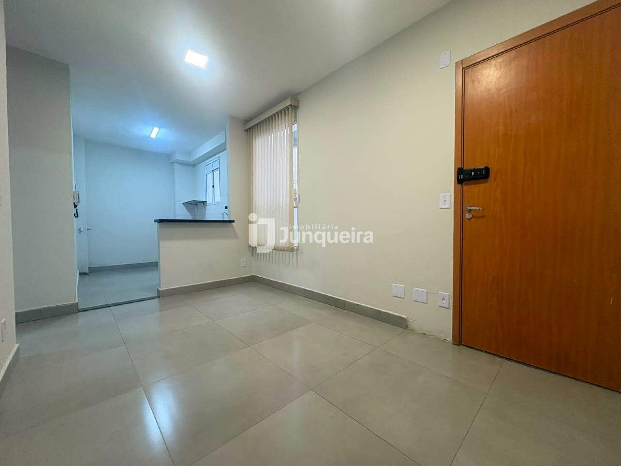 Apartamento à venda no Residencial Parque Piazza Fontanella, 2 quartos, 1 vaga, no bairro Jardim São Francisco em Piracicaba - SP