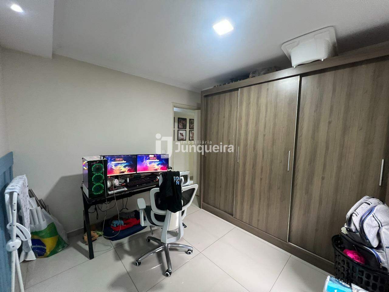Apartamento para alugar no Del Giardino I, 2 quartos, 1 vaga, no bairro Jardim Nova Iguaçu em Piracicaba - SP