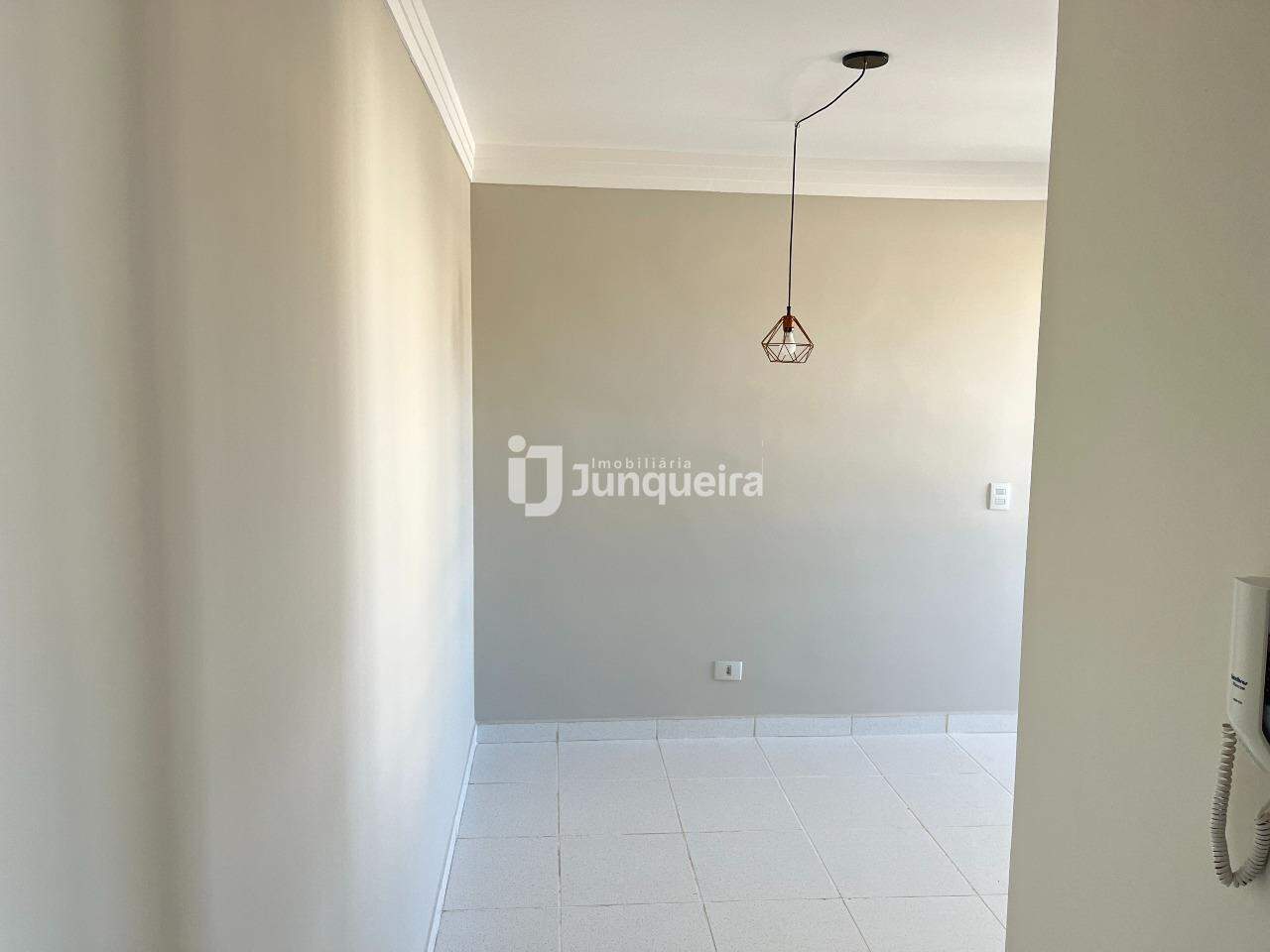 Apartamento à venda no Residencial Las Rocas, 2 quartos, 1 vaga, no bairro Pompéia em Piracicaba - SP