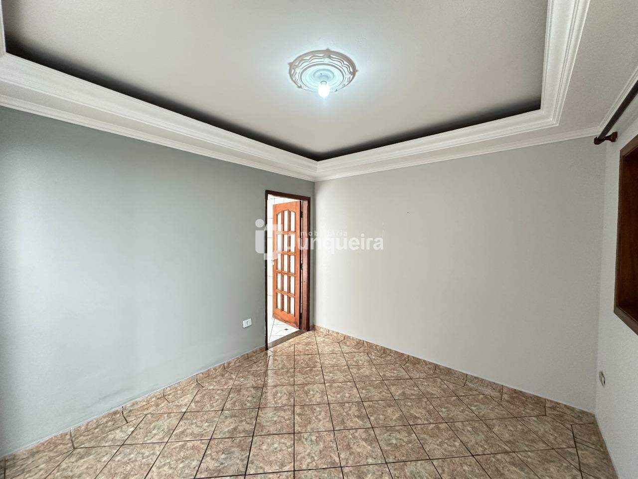 Casa à venda, 3 quartos, sendo 1 suíte, no bairro Pompéia em Piracicaba - SP
