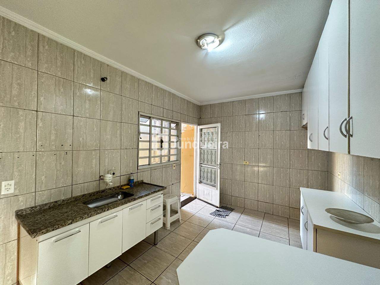 Casa à venda, 2 quartos, 1 vaga, no bairro Piracicamirim em Piracicaba - SP