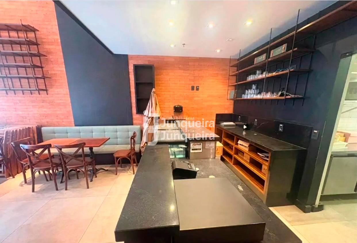 Sala Comercial à venda, 1 vaga, no bairro Cidade Alta em Piracicaba - SP