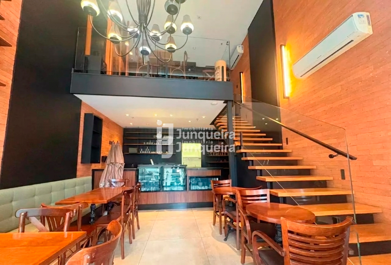 Sala Comercial à venda, 1 vaga, no bairro Cidade Alta em Piracicaba - SP