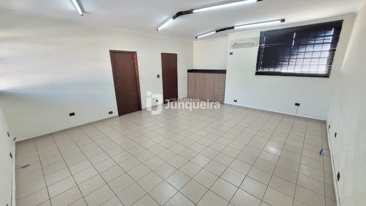 Sala Comercial para alugar, no bairro Centro em Piracicaba - SP