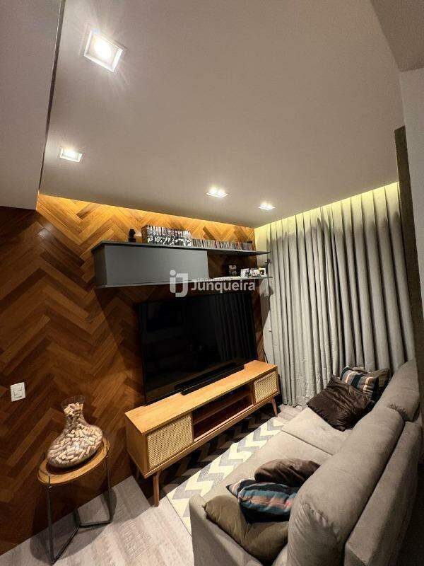 Apartamento para alugar no Edifício Vila Olimpia, 2 quartos, sendo 1 suíte, 2 vagas, no bairro Cidade Jardim em Piracicaba - SP