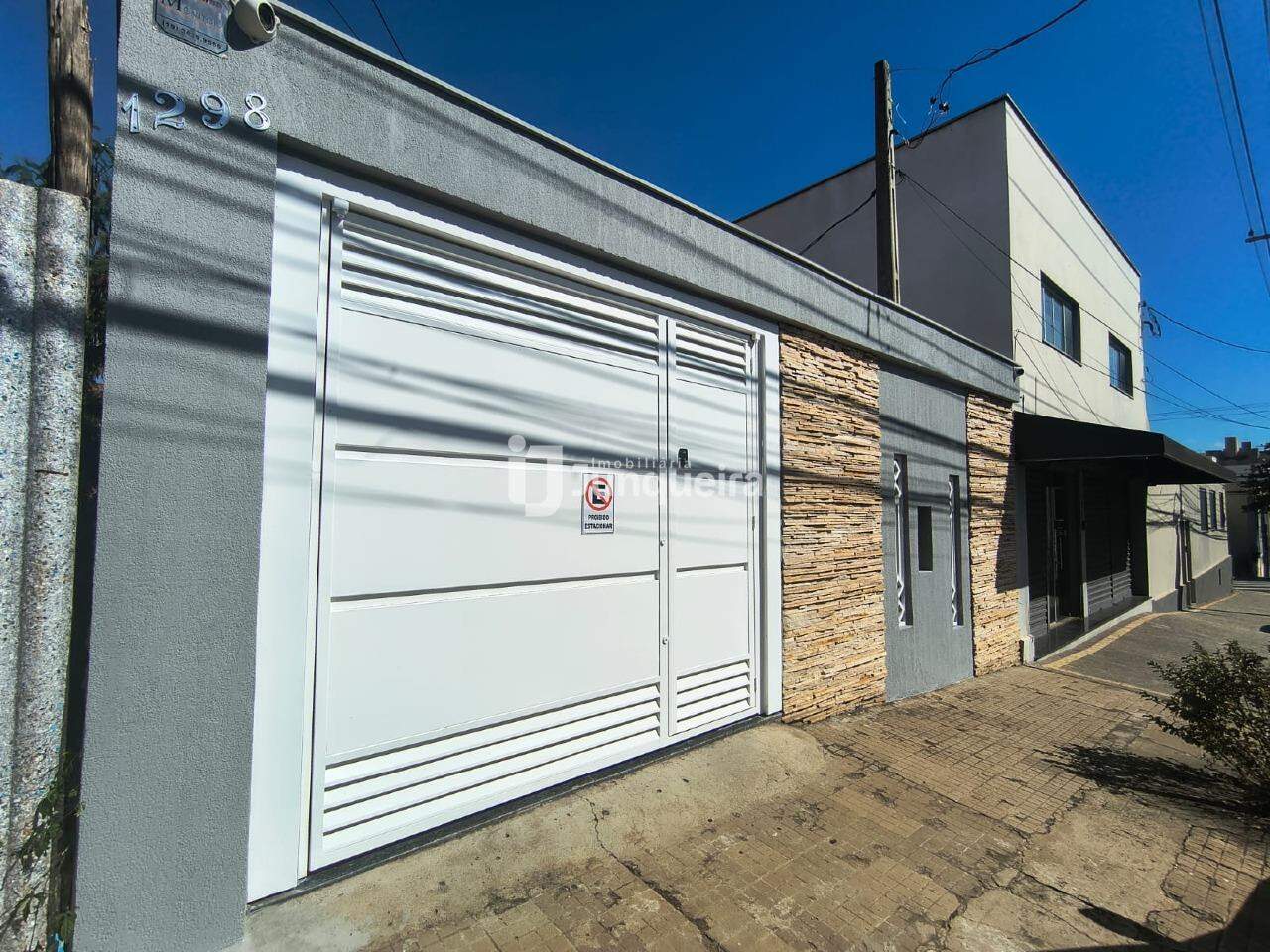 Casa Comercial para alugar, 4 quartos, sendo 1 suíte, 1 vaga, no bairro Alemães em Piracicaba - SP