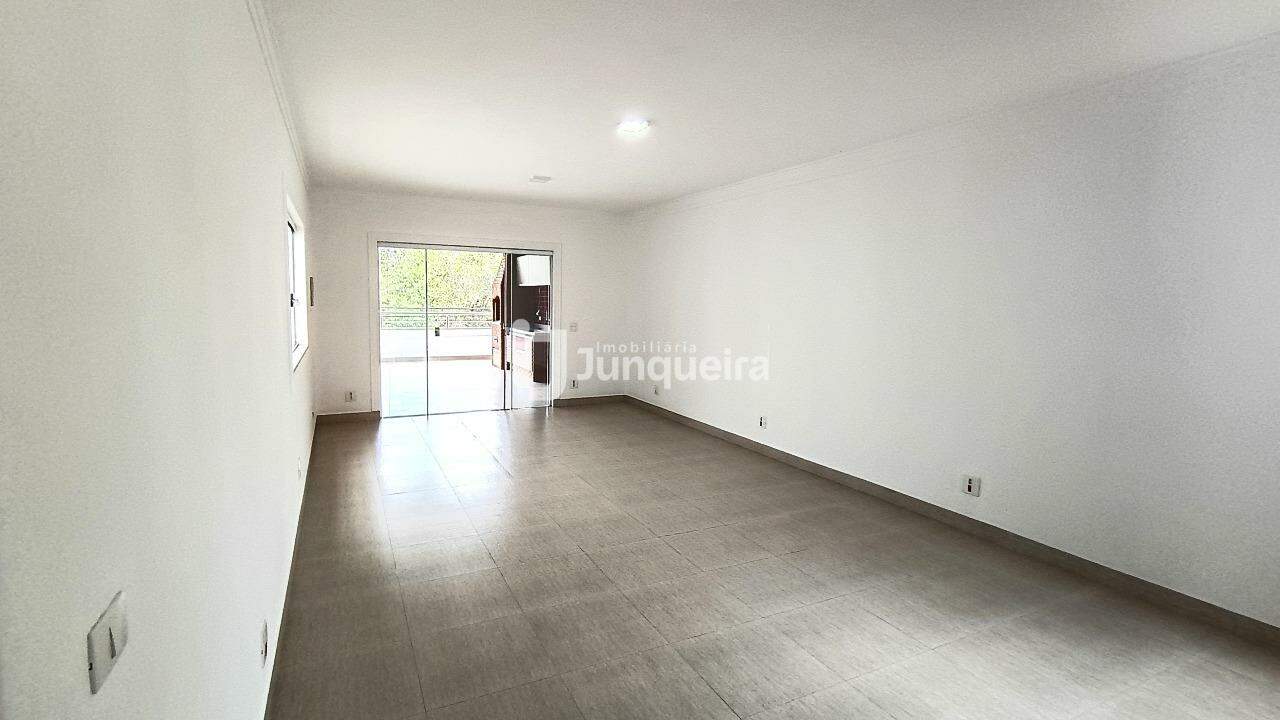 Casa à venda, 3 quartos, sendo 1 suíte, 2 vagas, no bairro Santa Rosa Ipês em Piracicaba - SP