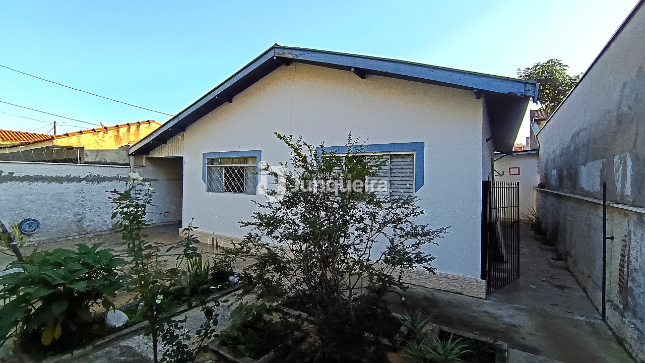 Casa à venda, 3 quartos, sendo 1 suíte, 2 vagas, no bairro Nova Piracicaba em Piracicaba - SP