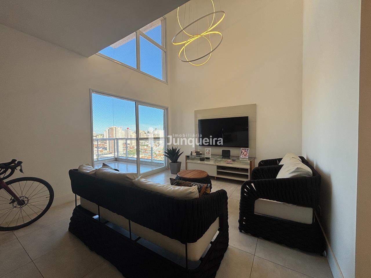 Apartamento à venda no Grand Garden, 3 quartos, sendo 3 suítes, 3 vagas, no bairro São Dimas em Piracicaba - SP