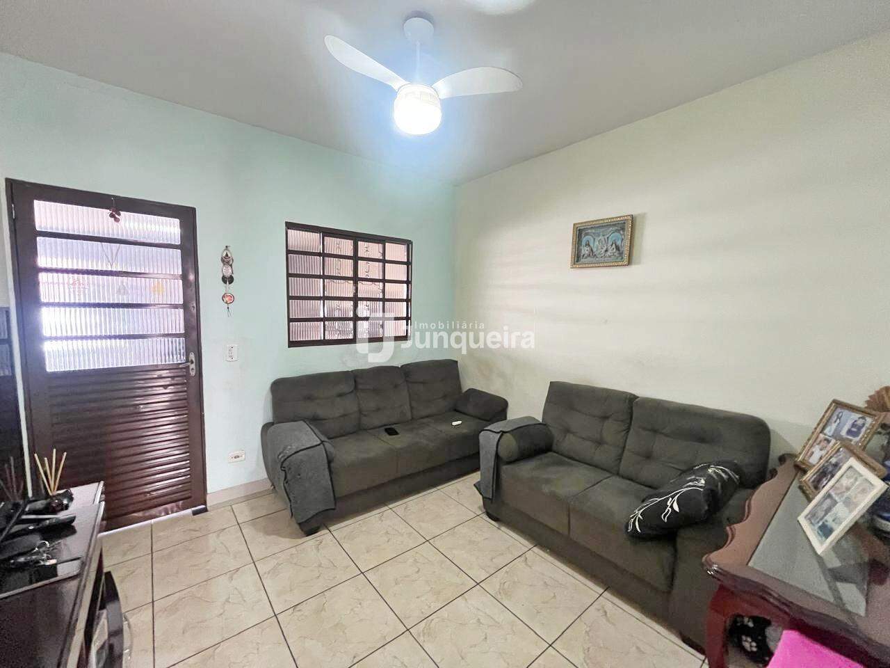 Casa à venda, 2 quartos, 2 vagas, no bairro Jardim Boa Esperança em Piracicaba - SP