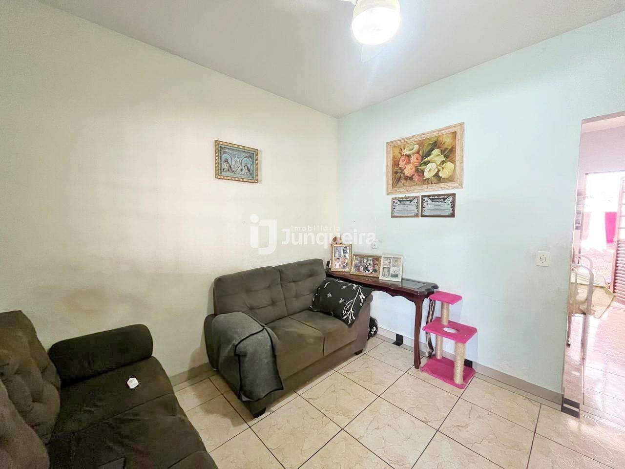 Casa à venda, 2 quartos, 2 vagas, no bairro Jardim Boa Esperança em Piracicaba - SP