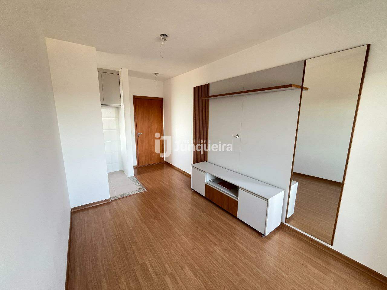 Apartamento à venda no Piazza di Milano, 2 quartos, 1 vaga, no bairro jardim nossa senhora de fatima em Piracicaba - SP
