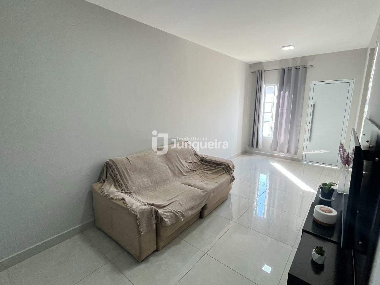 Casa em Condomínio à venda no Reserva Taquaral I, 2 quartos, 2 vagas, no bairro Cidade Judiciária em Piracicaba - SP