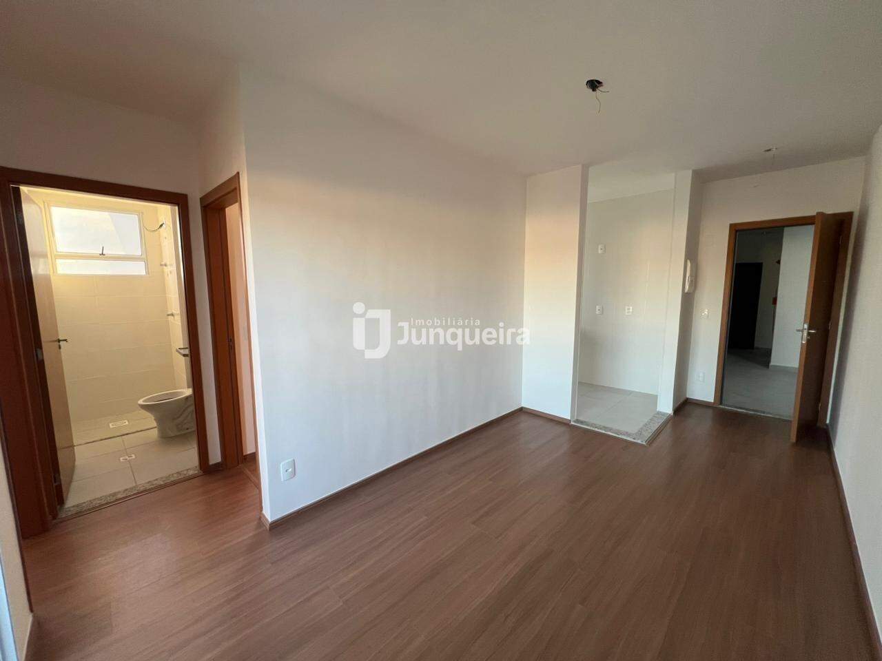 Apartamento para alugar no Piazza Ravena, 2 quartos, 1 vaga, no bairro Pompéia em Piracicaba - SP