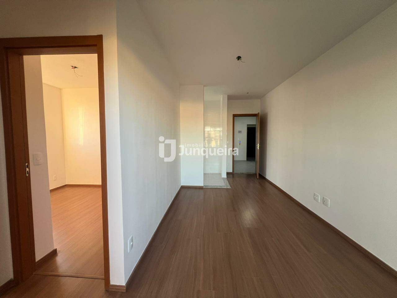 Apartamento para alugar no Piazza Ravena, 2 quartos, 1 vaga, no bairro Pompéia em Piracicaba - SP