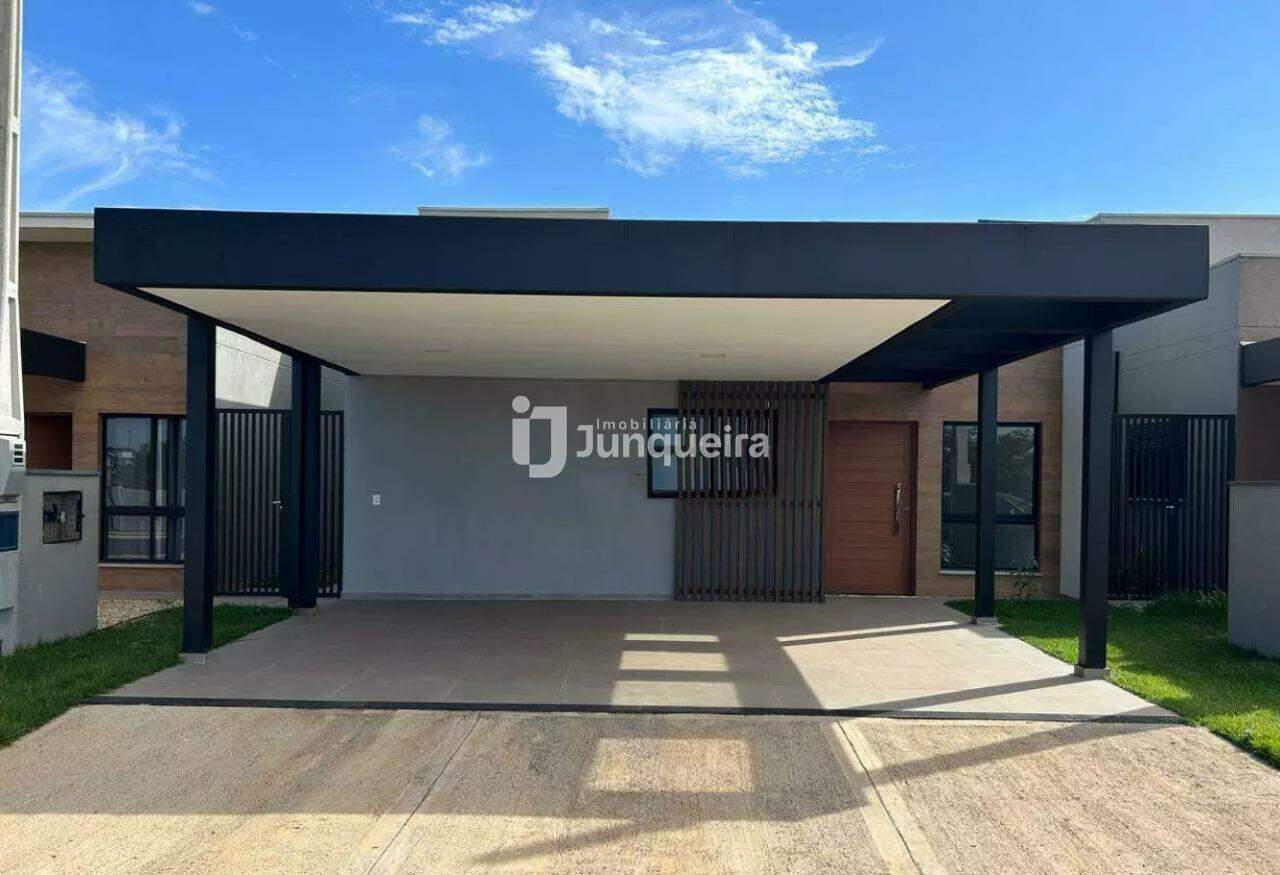 Casa em Condomínio à venda no Authoria Reserva Jequitiba, 3 quartos, sendo 1 suíte, 2 vagas, no bairro Santa Rosa em Piracicaba - SP