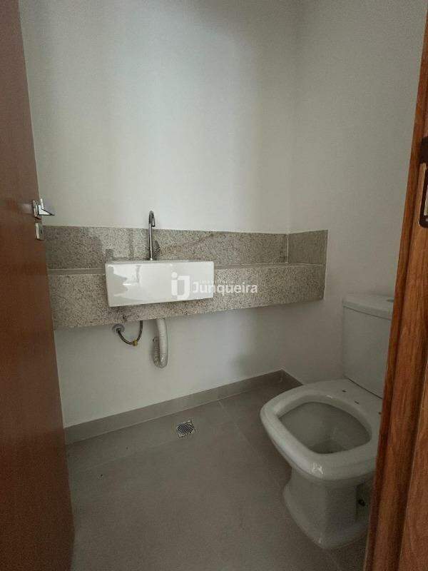 Casa em Condomínio à venda no Authoria Reserva Jequitiba, 3 quartos, sendo 1 suíte, 2 vagas, no bairro Santa Rosa em Piracicaba - SP