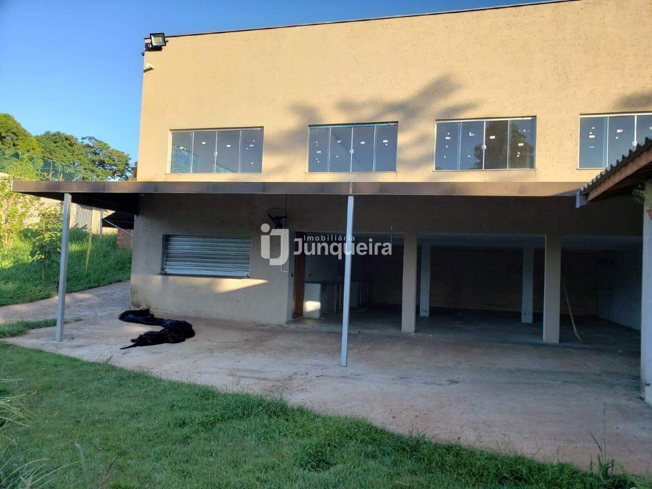 Chácara à venda, no bairro Jardim São Carlos em Rio das Pedras - SP