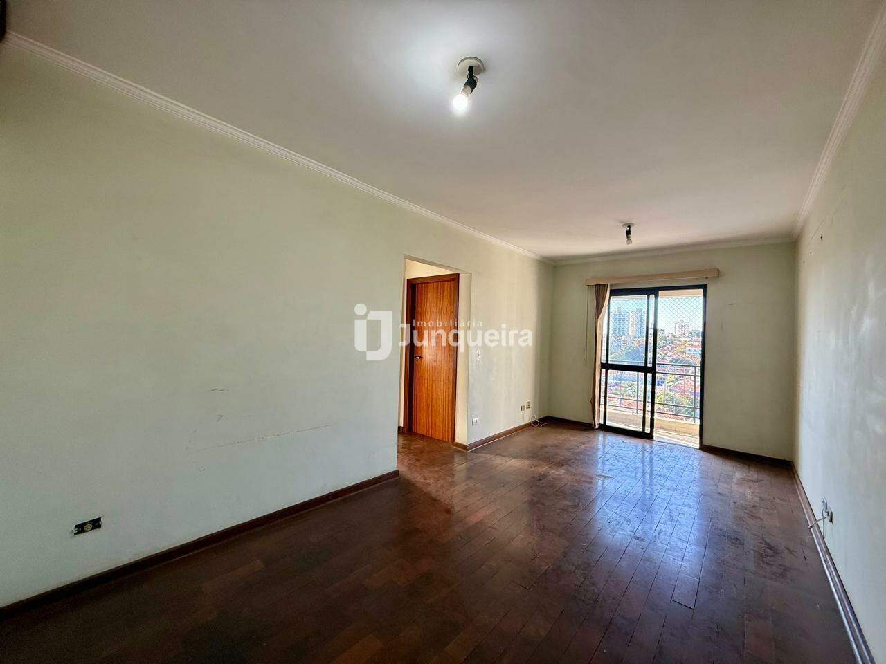 Apartamento à venda no Viena, 2 quartos, 1 vaga, no bairro São Judas em Piracicaba - SP