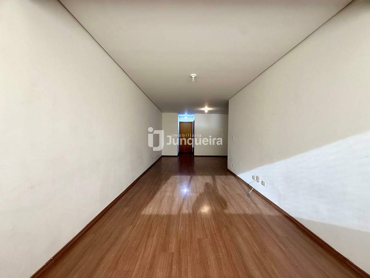 Apartamento à venda no Atlantic, 3 quartos, sendo 1 suíte, 2 vagas, no bairro Cidade Alta em Piracicaba - SP