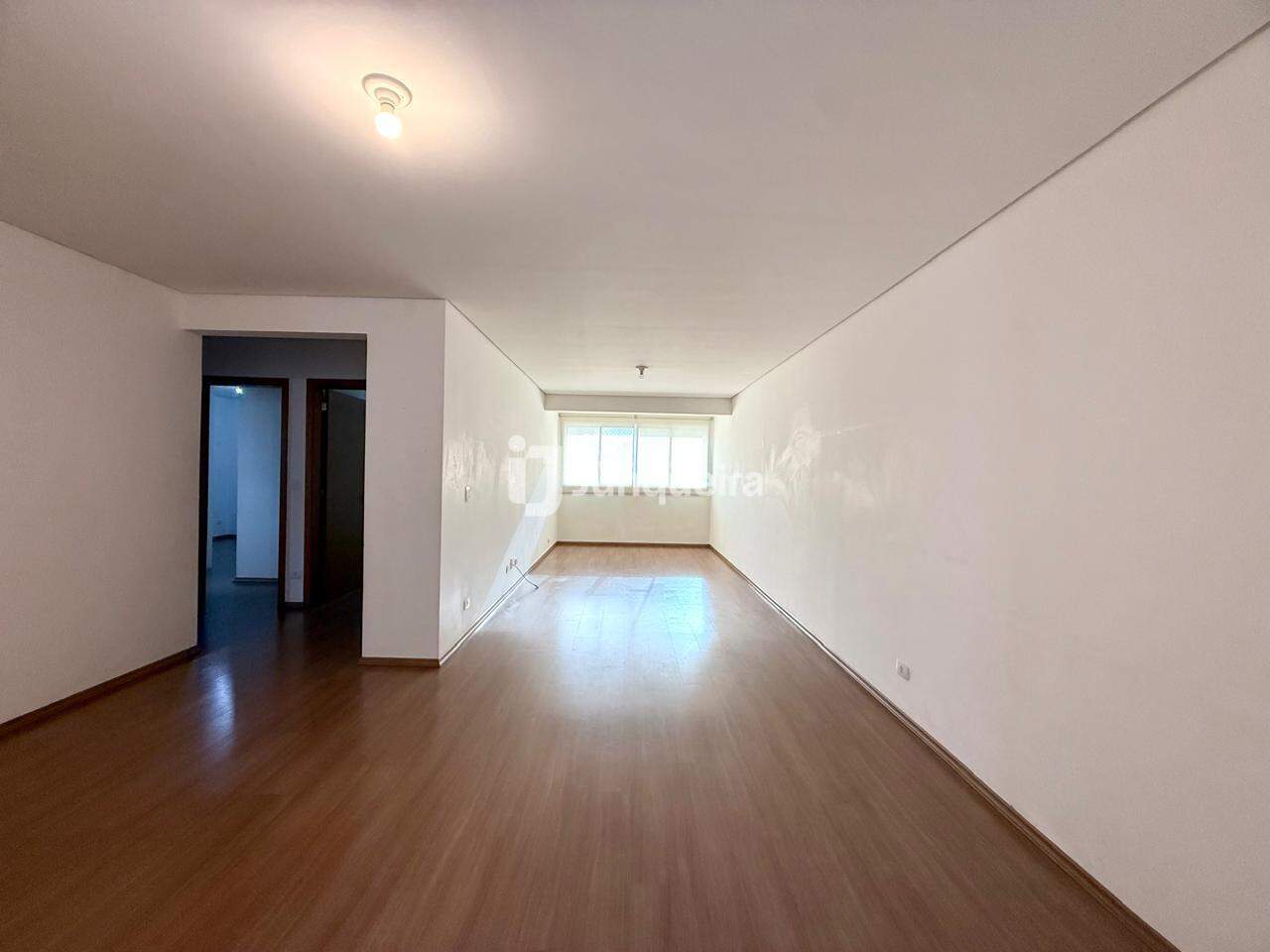 Apartamento à venda no Atlantic, 3 quartos, sendo 1 suíte, 2 vagas, no bairro Cidade Alta em Piracicaba - SP
