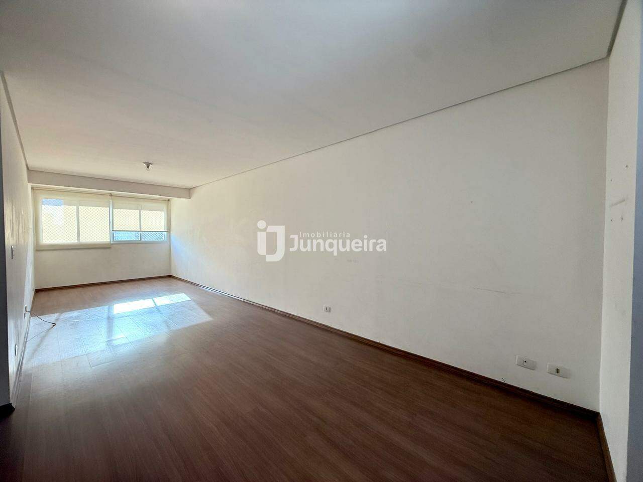 Apartamento à venda no Atlantic, 3 quartos, sendo 1 suíte, 2 vagas, no bairro Cidade Alta em Piracicaba - SP