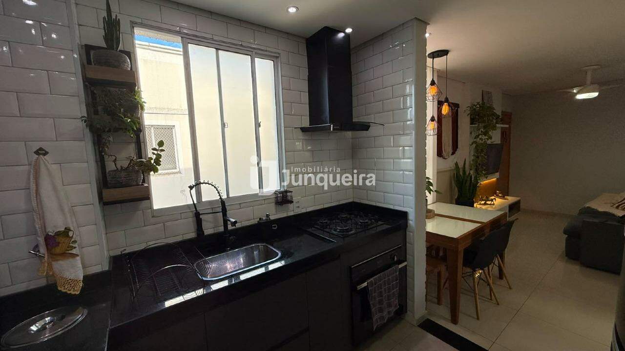 Apartamento à venda no Piazza Di Roma, 2 quartos, 1 vaga, no bairro Jardim São Francisco em Piracicaba - SP