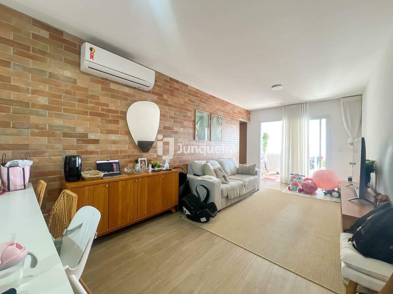 Apartamento à venda no Praça das Araucárias, 2 vagas, no bairro São Dimas em Piracicaba - SP