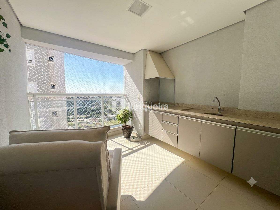 Apartamento à venda no Praça das Araucárias, 2 vagas, no bairro São Dimas em Piracicaba - SP