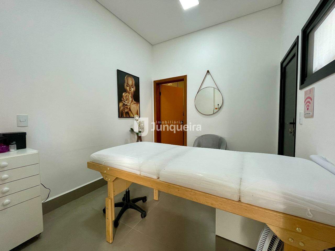 Casa em Condomínio à venda no Park Unimep Taquaral, 4 quartos, sendo 4 suítes, 4 vagas, no bairro Taquaral em Piracicaba - SP