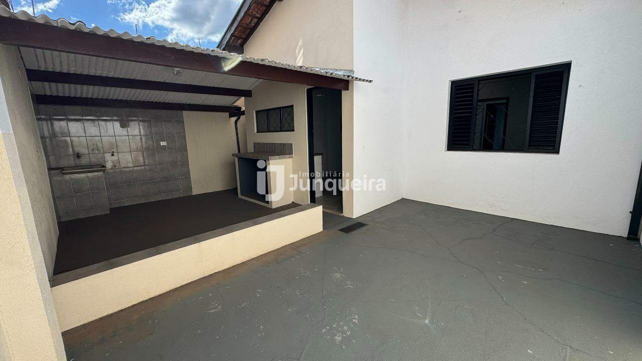Casa à venda, 2 quartos, 1 vaga, no bairro Nova América em Piracicaba - SP