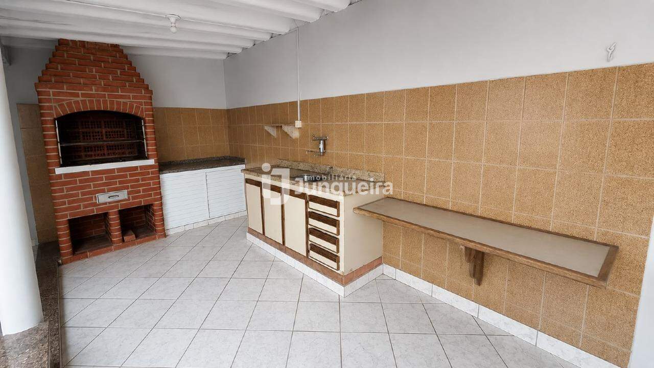 Casa à venda, 3 quartos, no bairro Santa Terezinha em Piracicaba - SP
