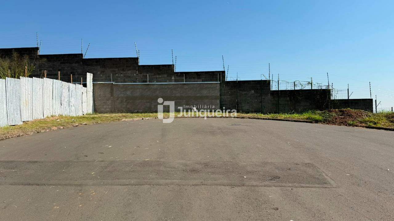 Terreno em Condomínio à venda no Canadá Residencial, no bairro Residencial Canadá em Piracicaba - SP