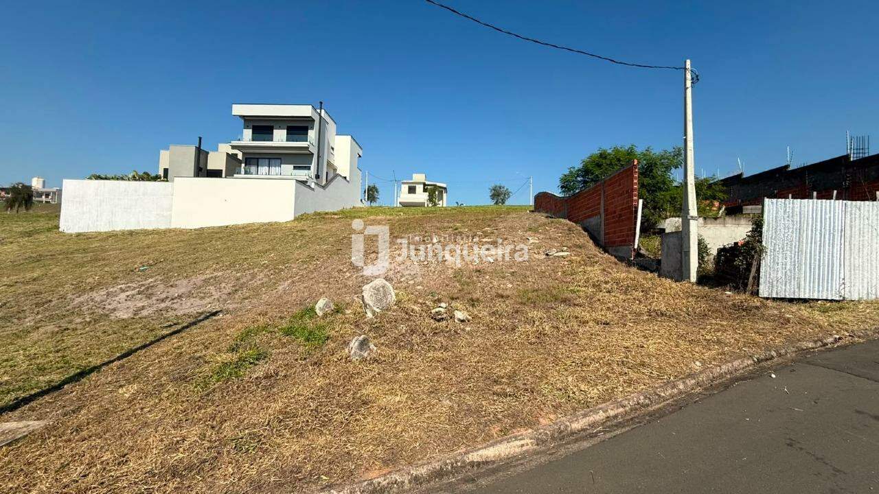 Terreno em Condomínio à venda no Canadá Residencial, no bairro Residencial Canadá em Piracicaba - SP