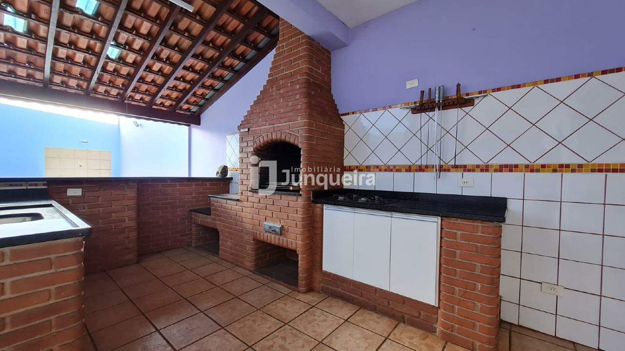 Casa para alugar, 5 quartos, 2 vagas, no bairro Vila Rezende em Piracicaba - SP