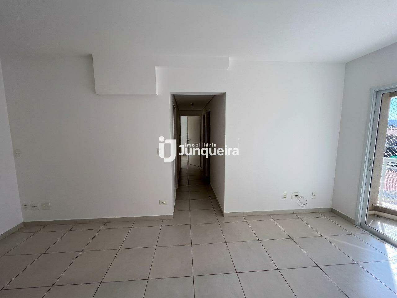 Apartamento para alugar no Clube de Campo, 3 quartos, sendo 1 suíte, 2 vagas, no bairro São Dimas em Piracicaba - SP