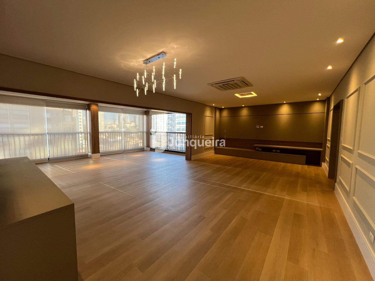Apartamento para alugar no Praças da França, 4 quartos, sendo 4 suítes, 4 vagas, no bairro Centro em Piracicaba - SP