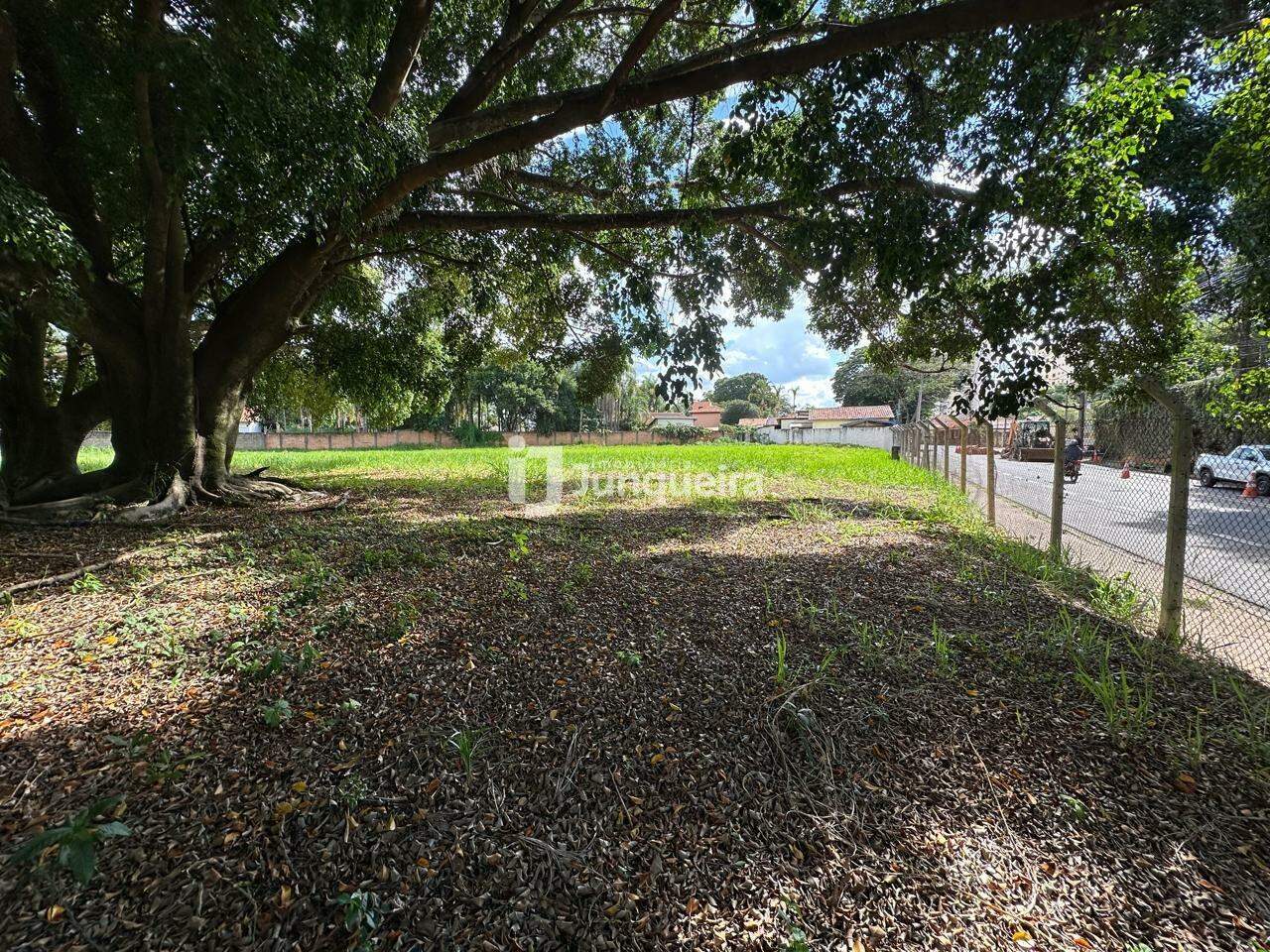 Área à venda, no bairro Jardim Nova Iguaçu em Piracicaba - SP