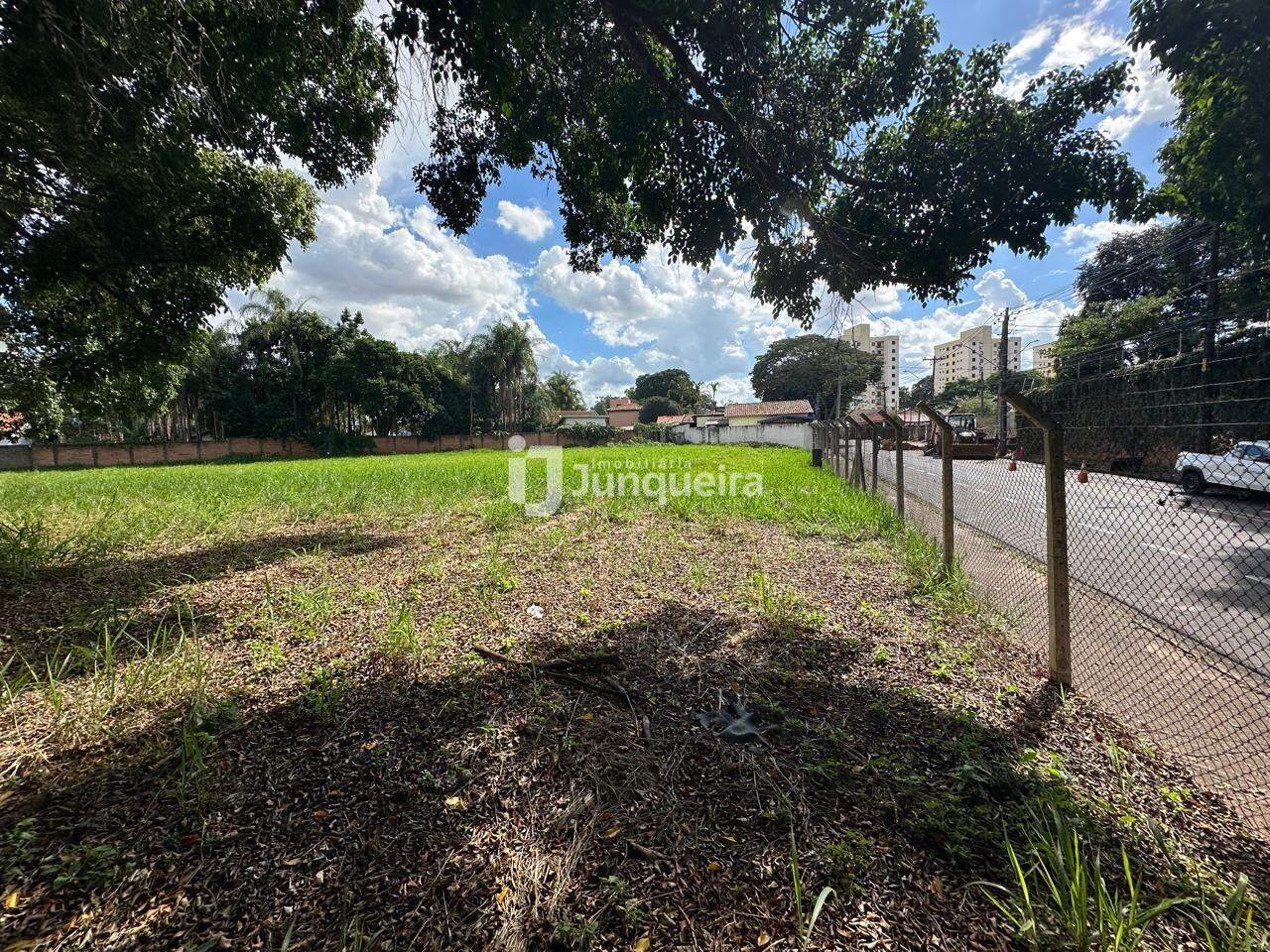 Área à venda, no bairro Jardim Nova Iguaçu em Piracicaba - SP