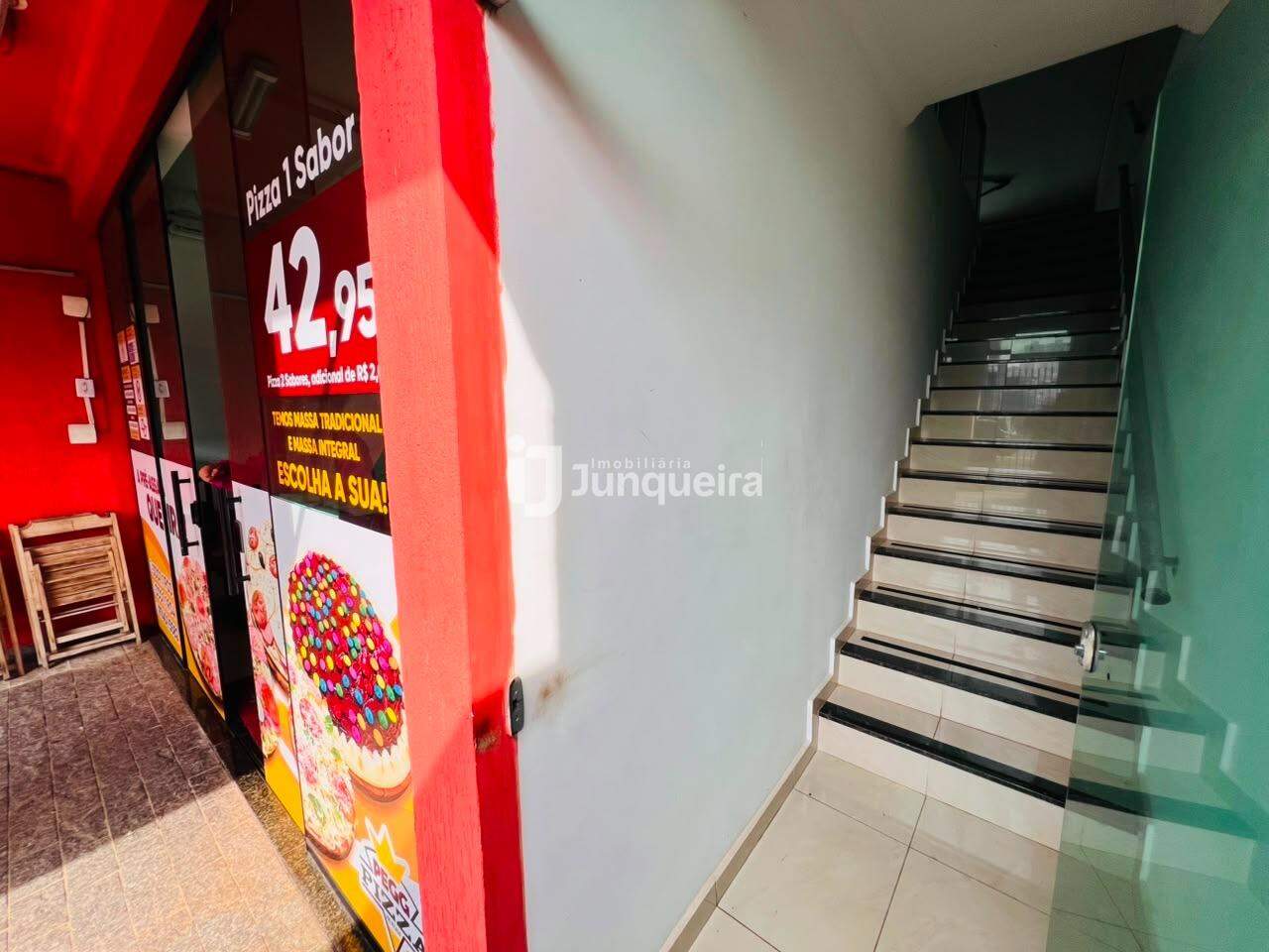 Salão para alugar, no bairro Água Branca em Piracicaba - SP