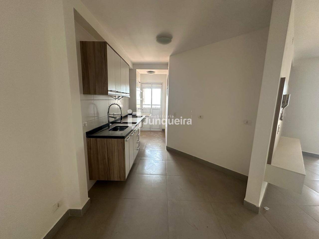 Apartamento à venda no Plaza Mayor, 2 quartos, sendo 1 suíte, 2 vagas, no bairro Paulicéia em Piracicaba - SP