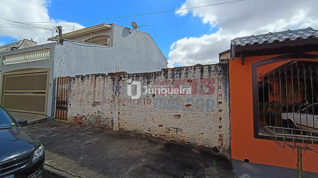 Terreno à venda, 1 vaga, no bairro Terra Nova em Piracicaba - SP