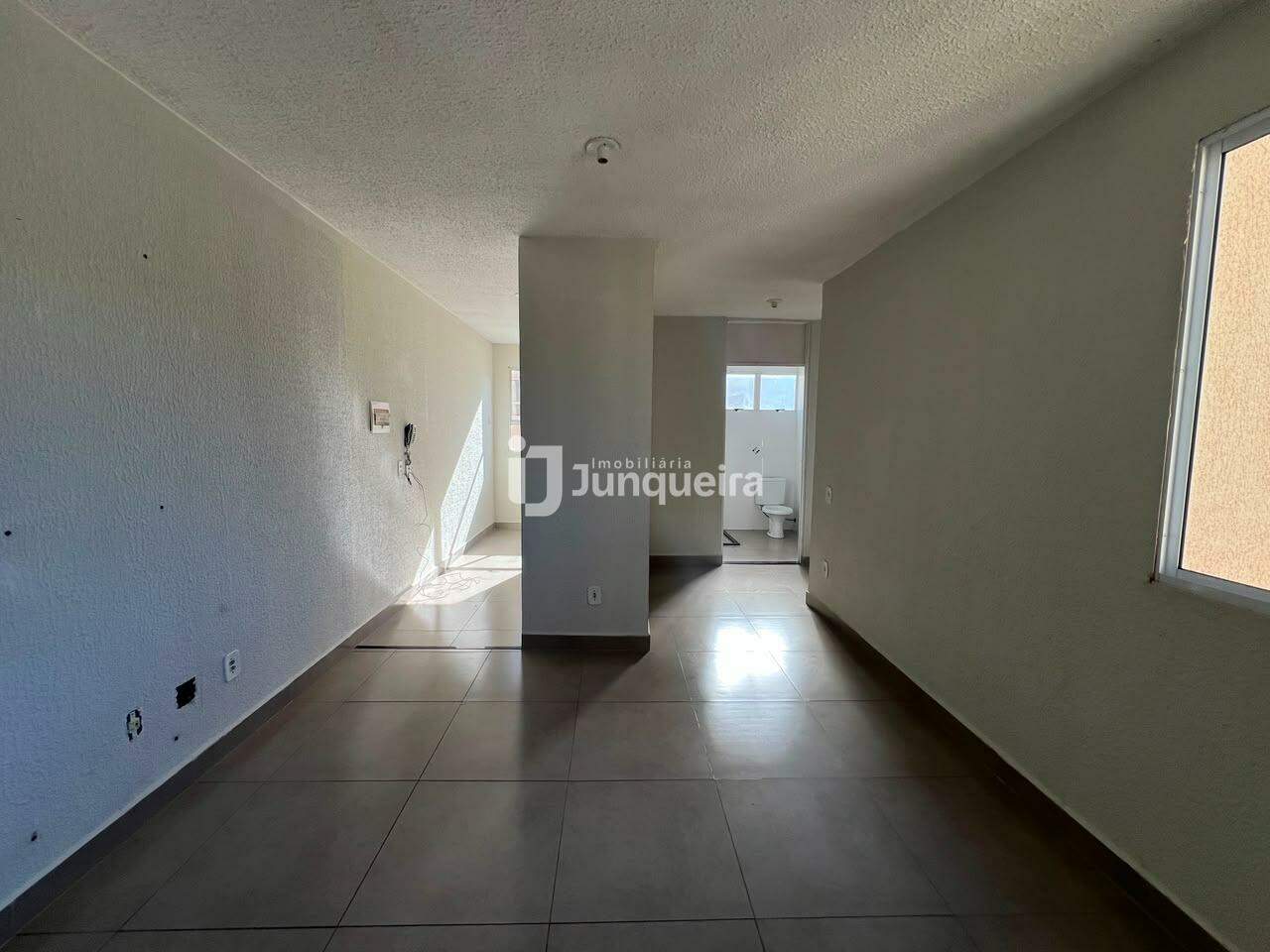 Apartamento para alugar no Ipê Branco, 2 quartos, 1 vaga, no bairro Vila Sônia em Piracicaba - SP