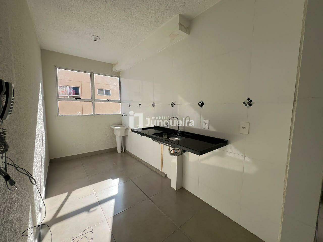 Apartamento para alugar no Ipê Branco, 2 quartos, 1 vaga, no bairro Vila Sônia em Piracicaba - SP