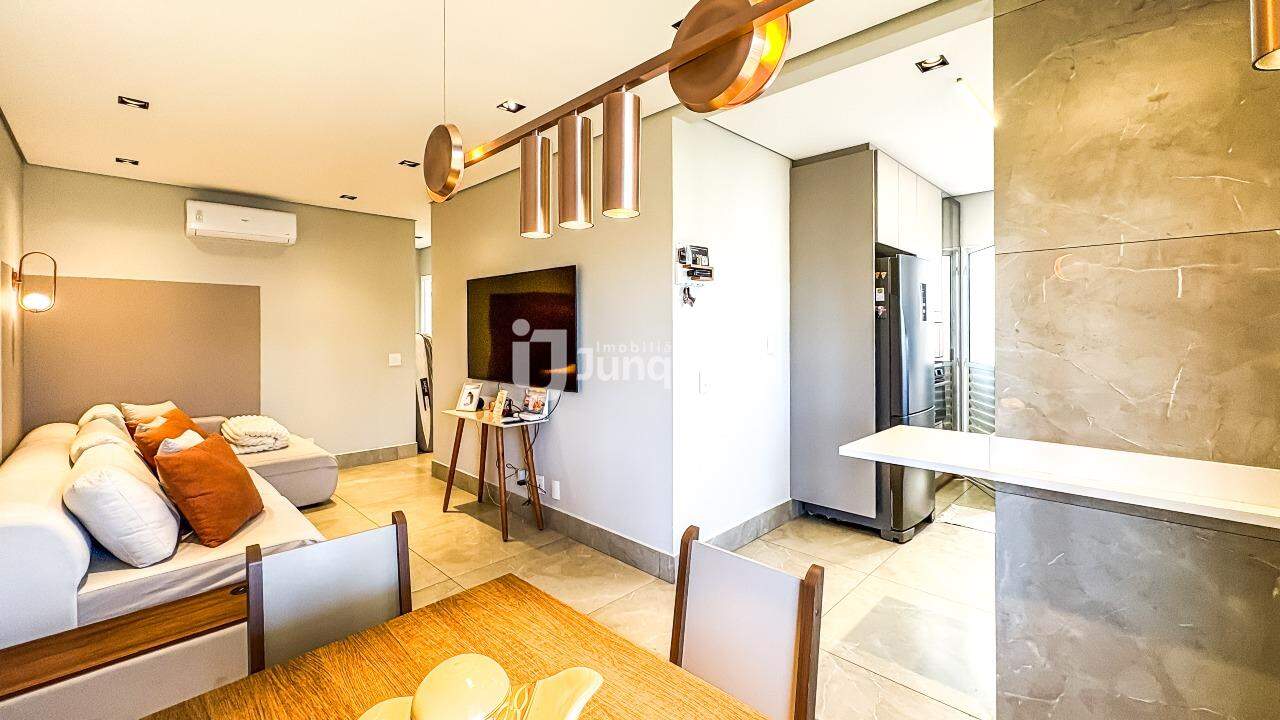 Casa em Condomínio à venda no Reserva Taquaral I, 2 quartos, 2 vagas, no bairro Cidade Judiciária em Piracicaba - SP