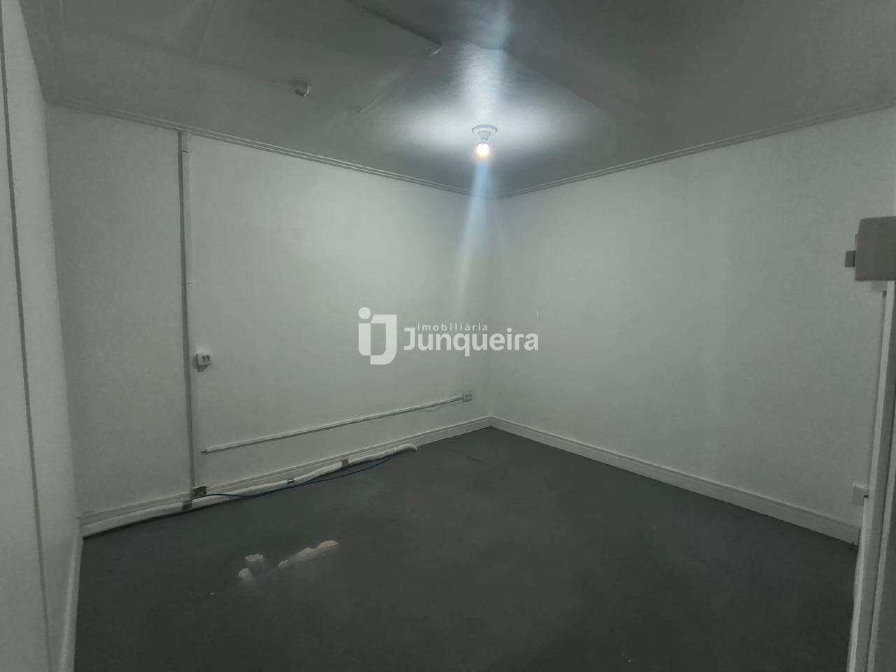 Sala Comercial para alugar, no bairro Centro em Piracicaba - SP