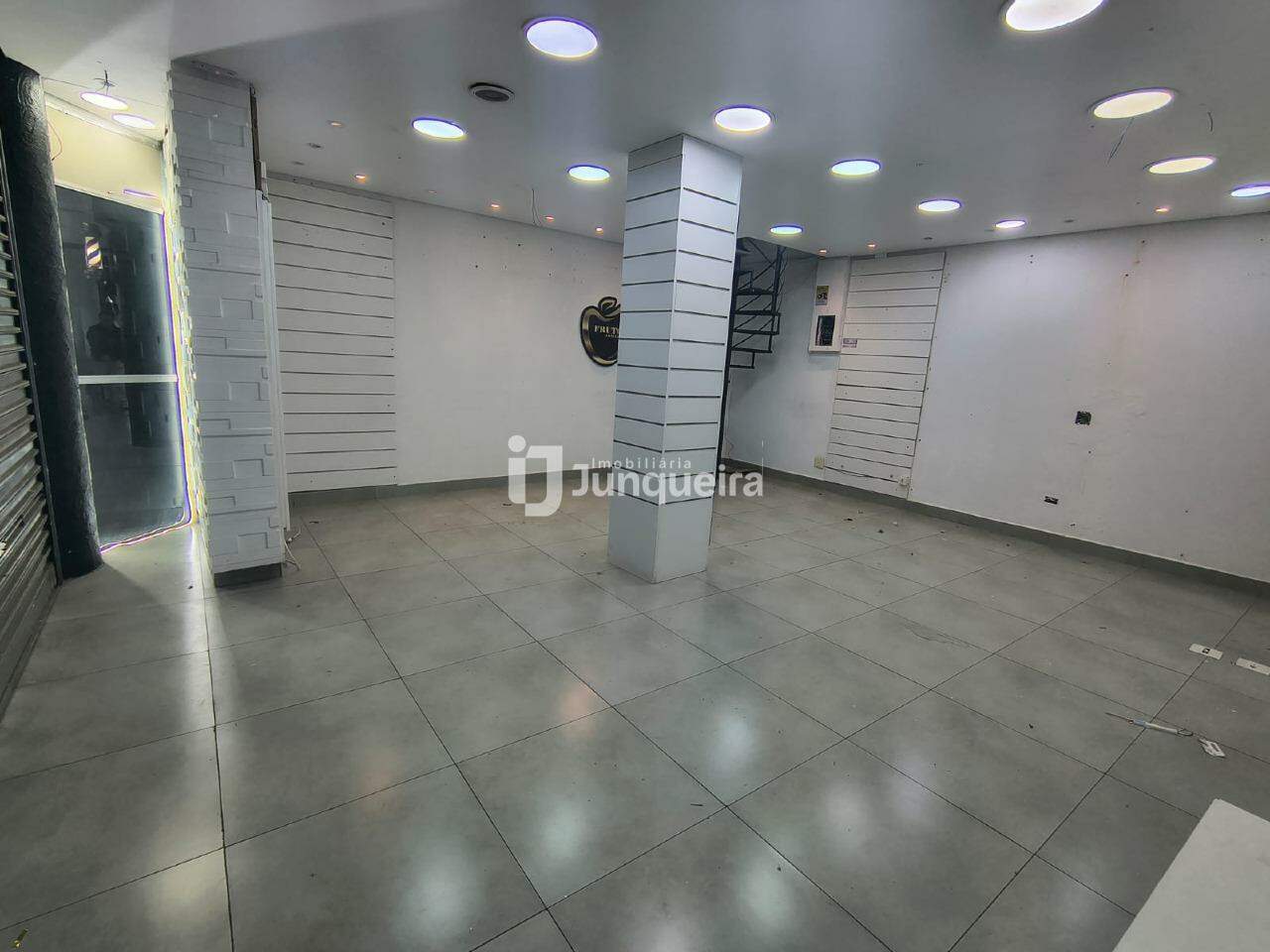 Sala Comercial para alugar, no bairro Centro em Piracicaba - SP