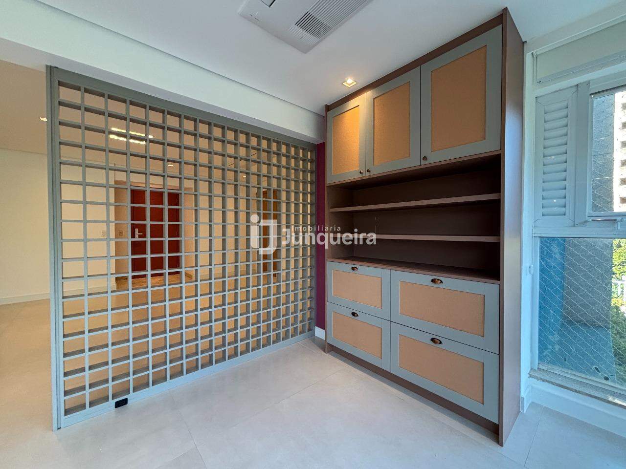 Apartamento à venda no Noemia Petrin, 3 quartos, sendo 3 suítes, 3 vagas, no bairro São Dimas em Piracicaba - SP