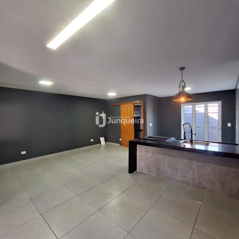 Casa à venda, 3 quartos, sendo 1 suíte, no bairro Residencial Portal da Água Branca em Piracicaba - SP